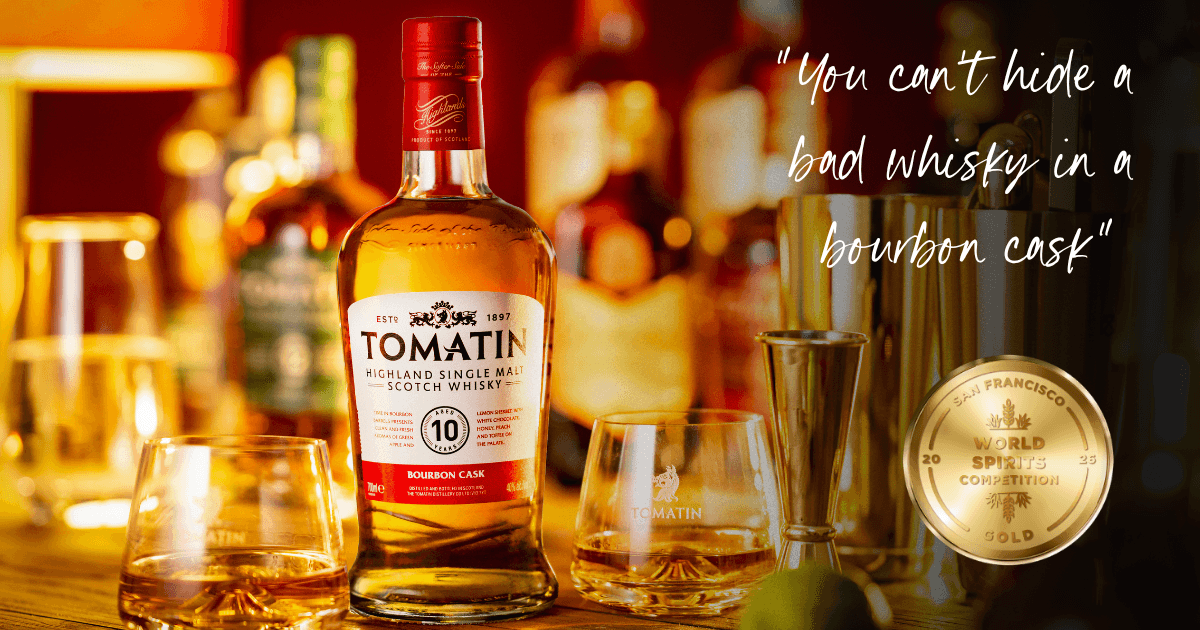 Tomatin 10 Year Old with glasses of whisky and a gold medal